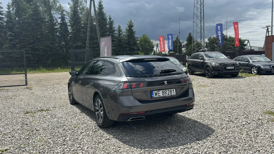 PEUGEOT 508 -