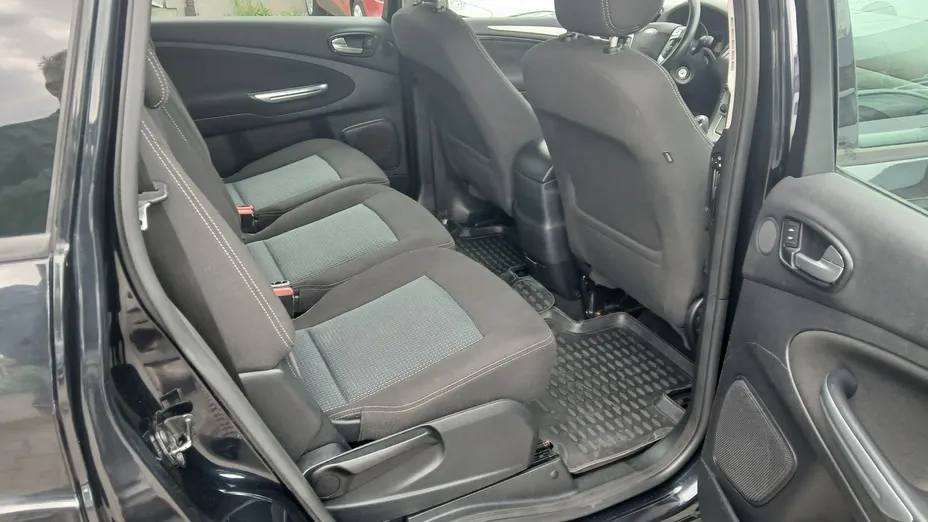 FORD S-MAX -