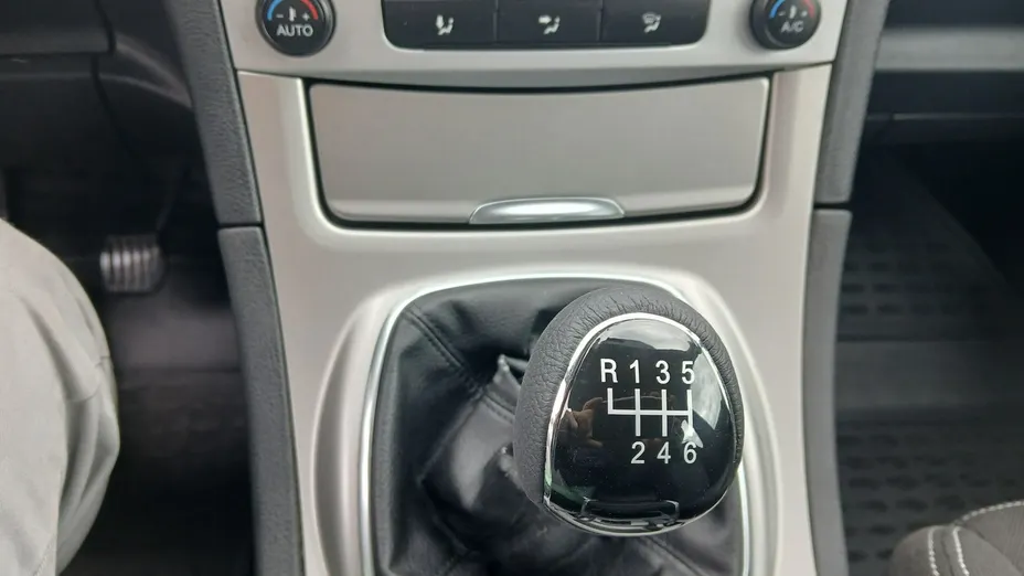 FORD S-MAX -