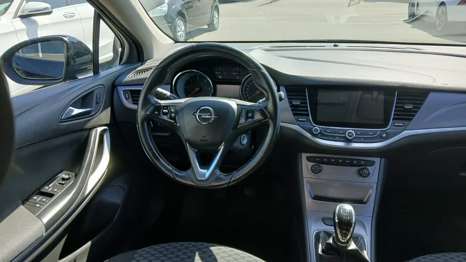 OPEL Astra -