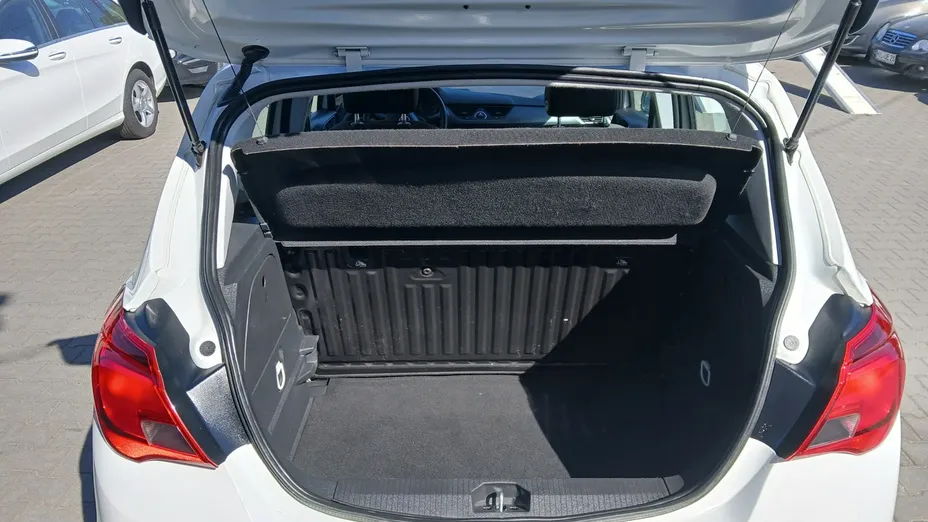 OPEL Corsa -