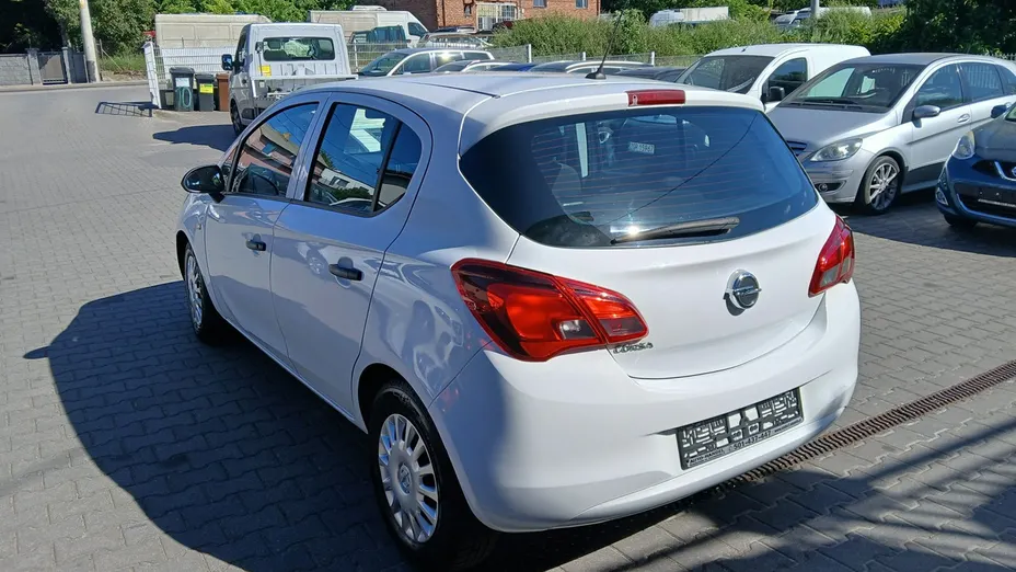 OPEL Corsa -