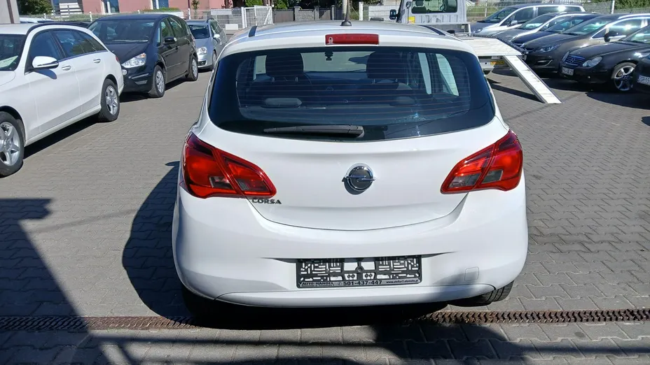 OPEL Corsa -