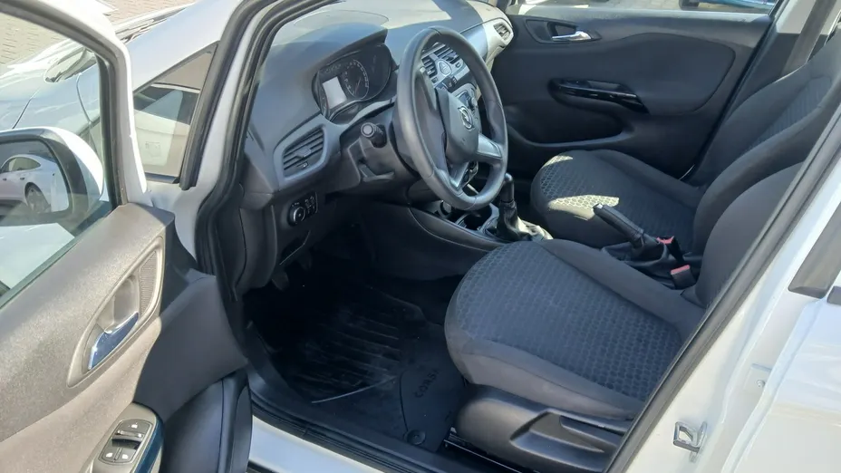OPEL Corsa -