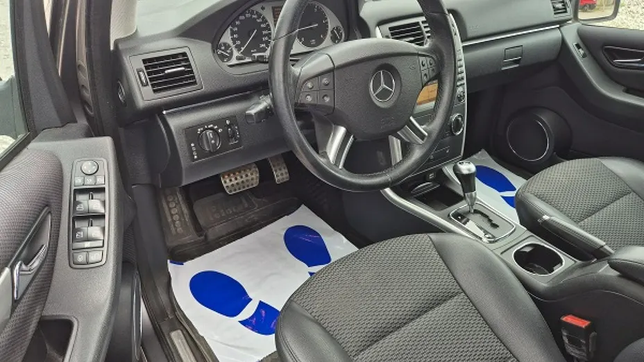 MERCEDES-BENZ B Klasa -