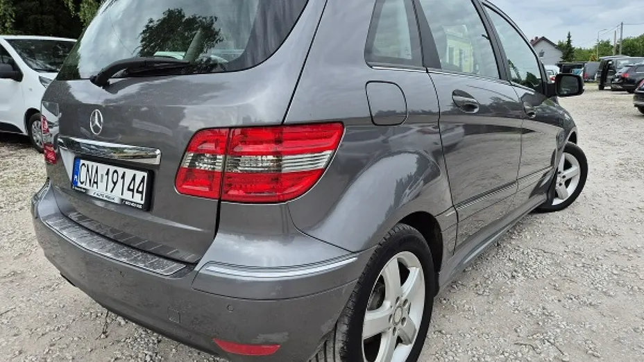 MERCEDES-BENZ B Klasa -