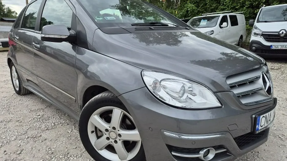 MERCEDES-BENZ B Klasa -
