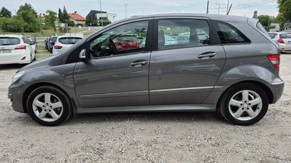MERCEDES-BENZ B Klasa -