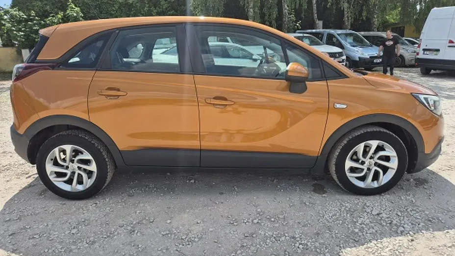 OPEL Crossland -