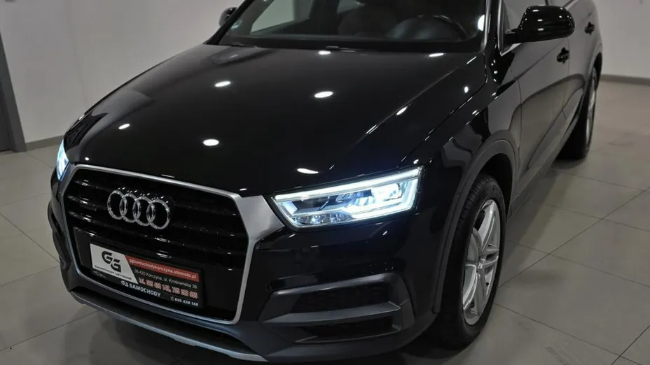 AUDI Q3 -