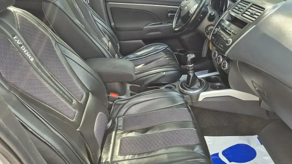 MITSUBISHI ASX -