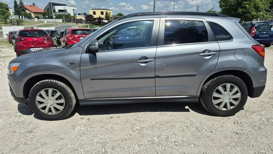 MITSUBISHI ASX -