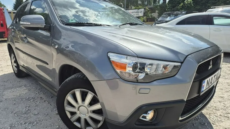 MITSUBISHI ASX -
