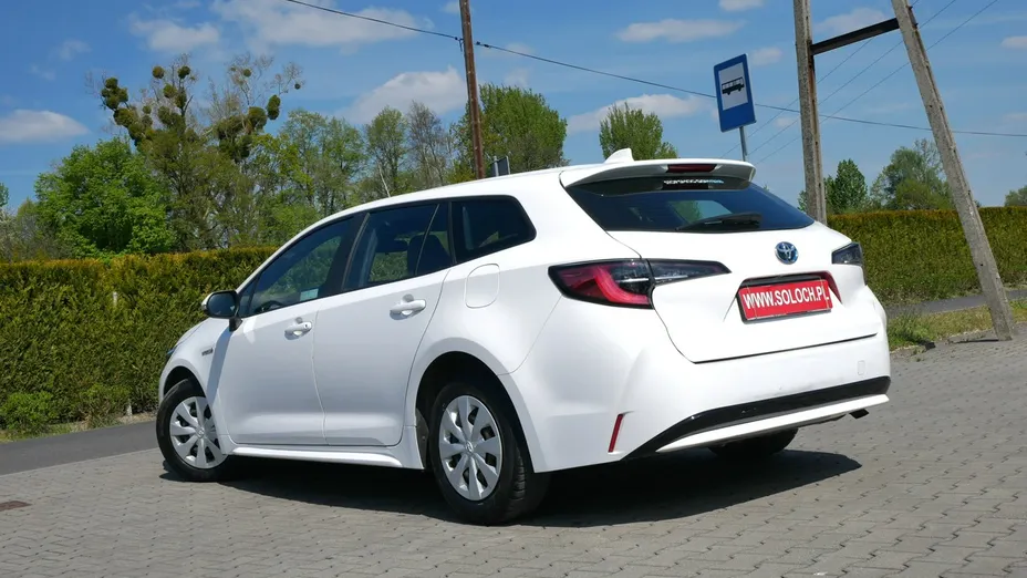 TOYOTA Corolla -