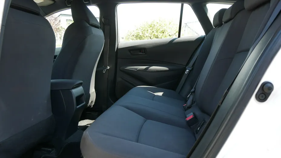 TOYOTA Corolla -