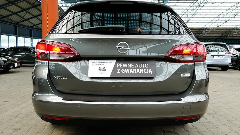OPEL Astra -