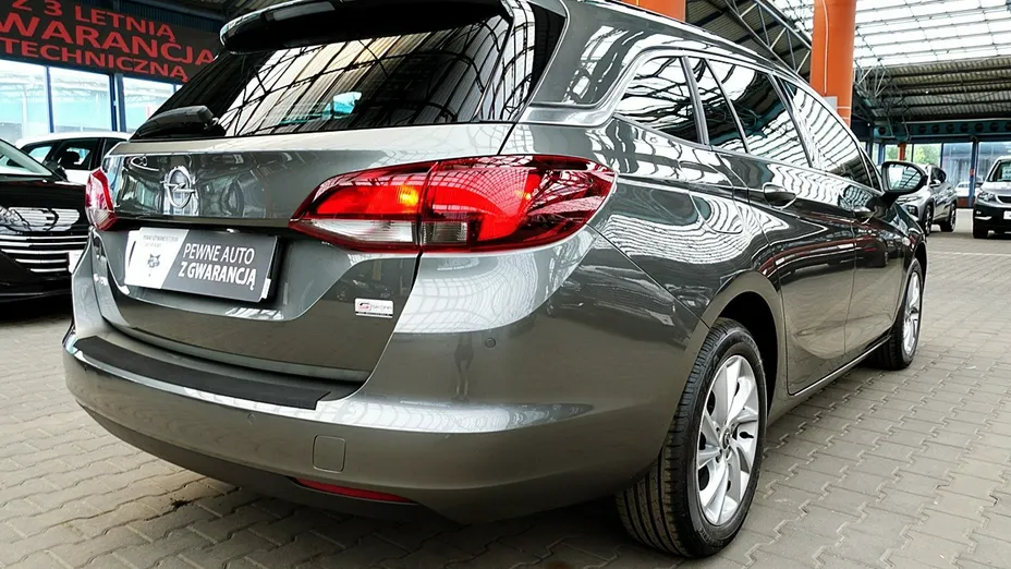 OPEL Astra -