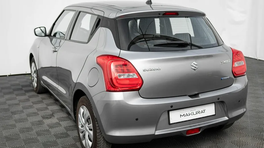 SUZUKI Swift -