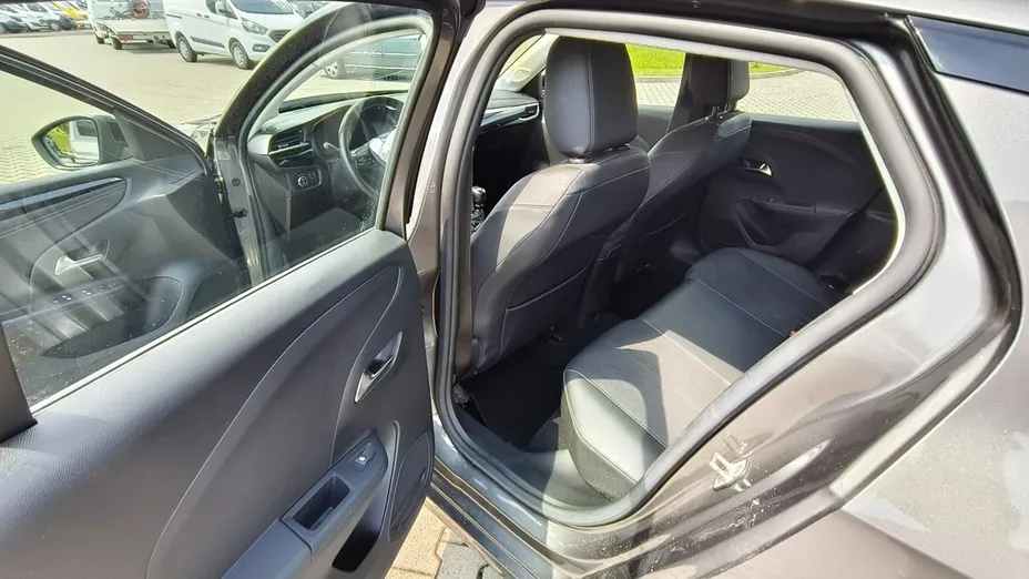OPEL Corsa -
