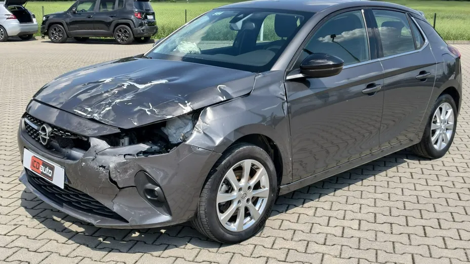 OPEL Corsa -
