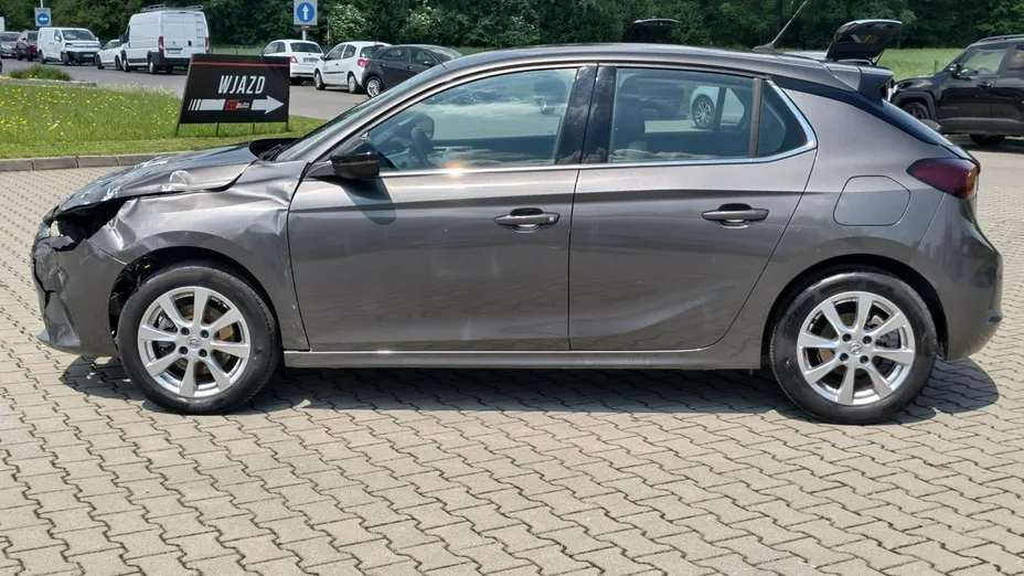OPEL Corsa -