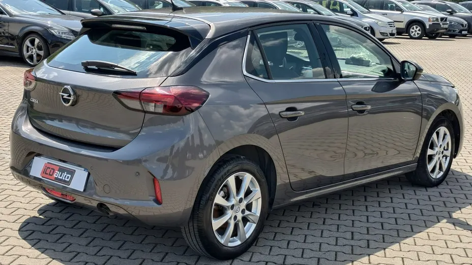 OPEL Corsa -