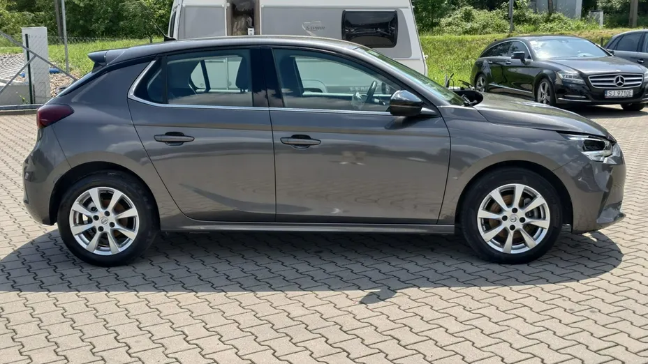 OPEL Corsa -