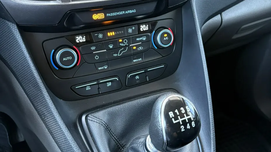 FORD Transit Connect -