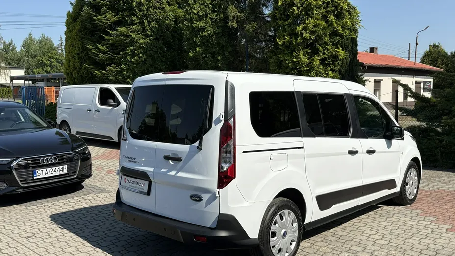 FORD Transit Connect -