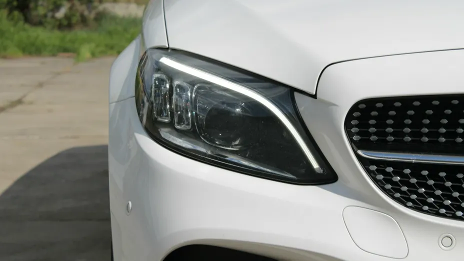 MERCEDES-BENZ C Klasa -