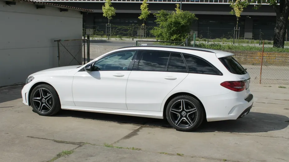 MERCEDES-BENZ C Klasa -