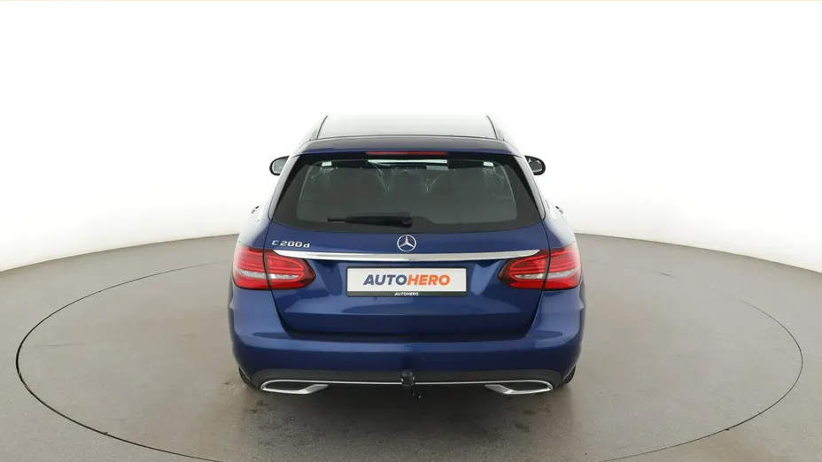 MERCEDES-BENZ C Klasa -