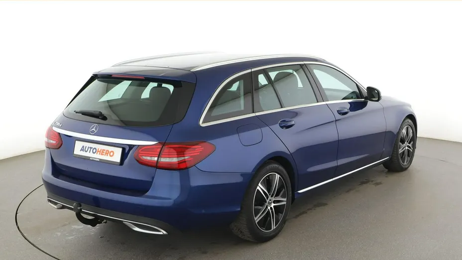 MERCEDES-BENZ C Klasa -