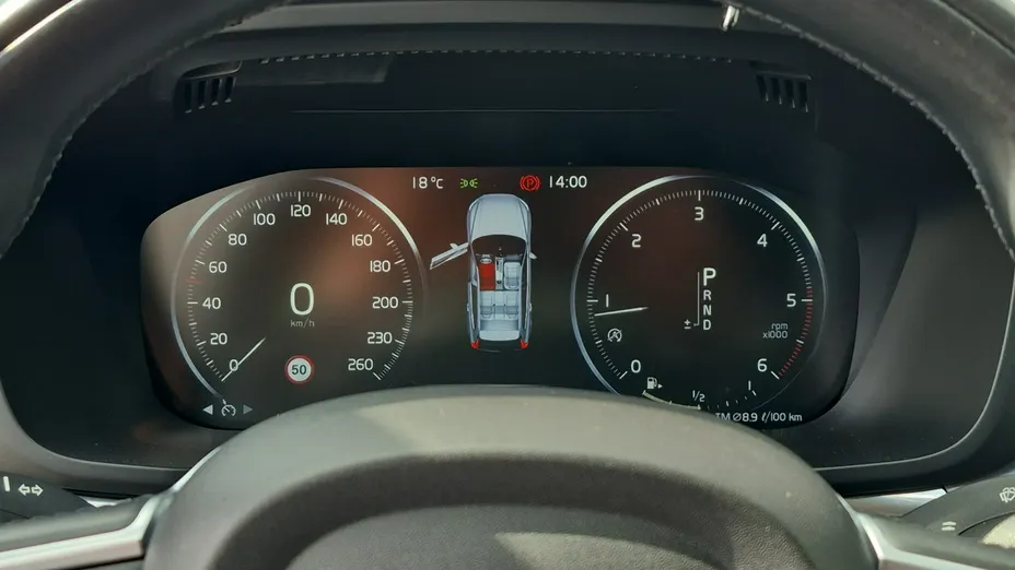VOLVO XC60 -