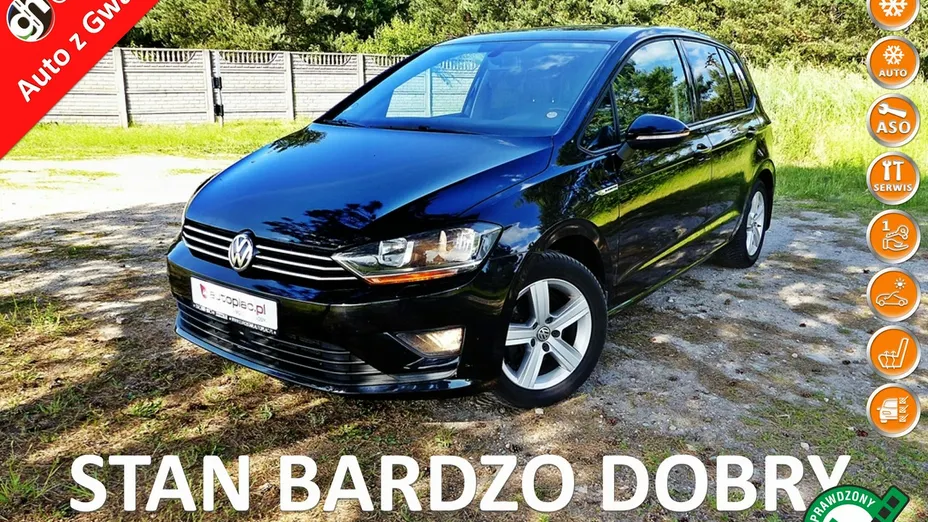 VOLKSWAGEN Golf Sportsvan -