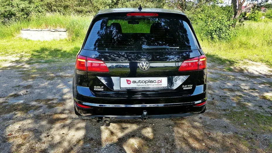VOLKSWAGEN Golf Sportsvan -