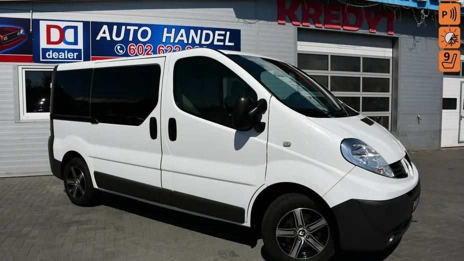 RENAULT Trafic -