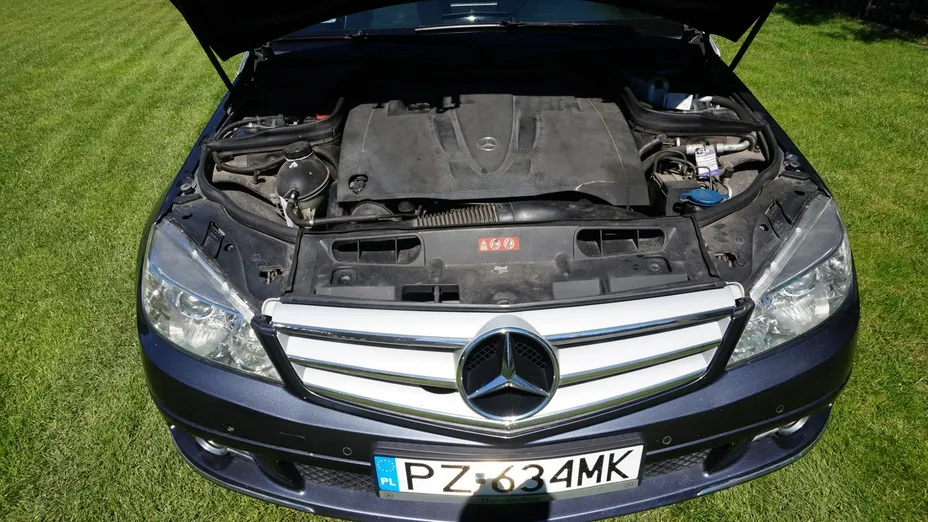 MERCEDES-BENZ C Klasa -