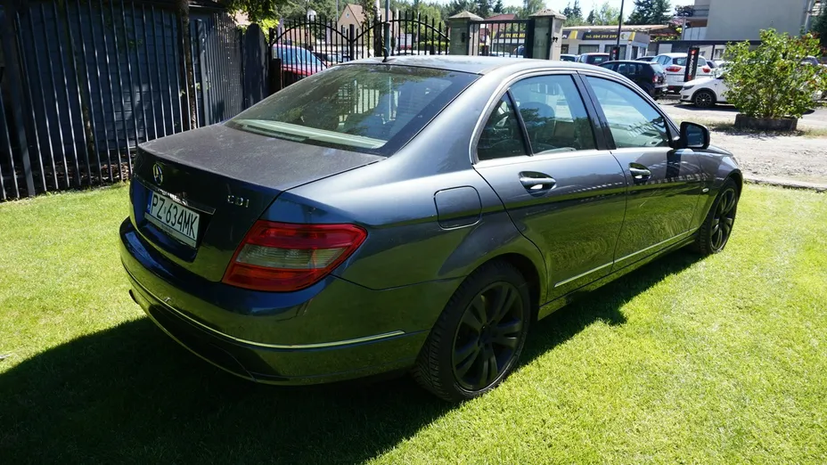 MERCEDES-BENZ C Klasa -