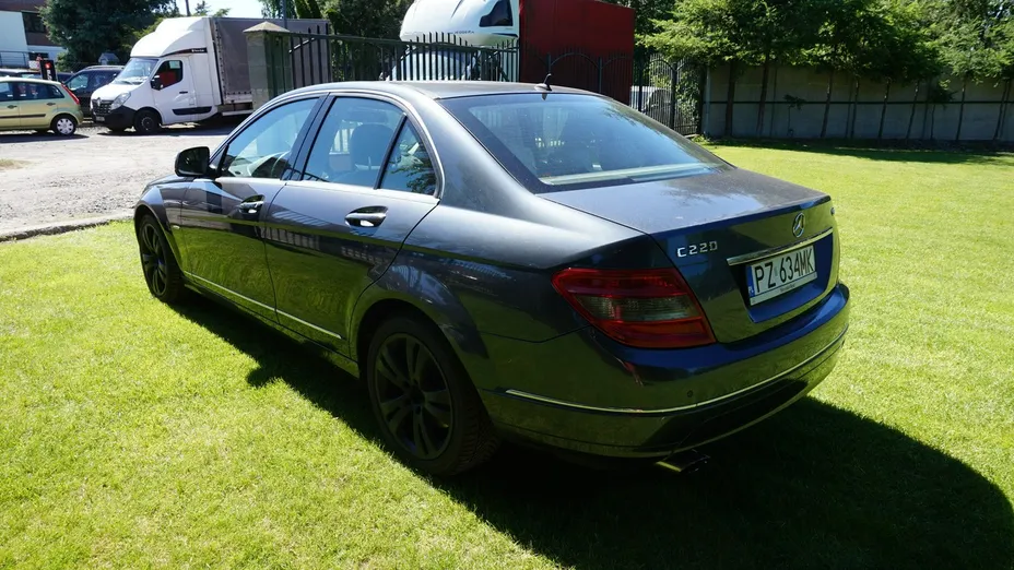 MERCEDES-BENZ C Klasa -