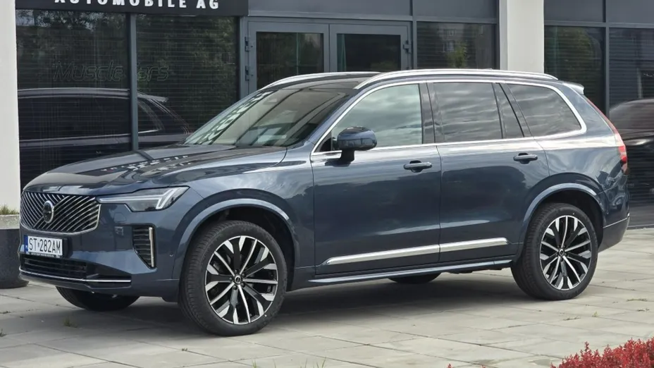 VOLVO XC90 -