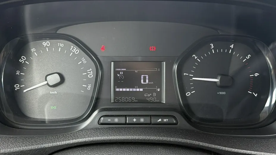 TOYOTA Proace -