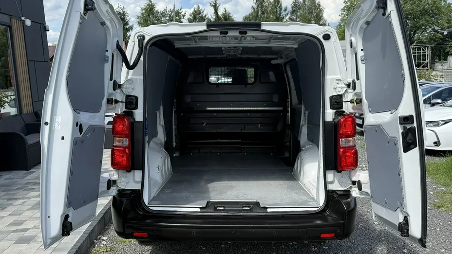 TOYOTA Proace -