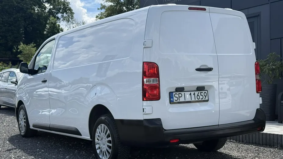 TOYOTA Proace -