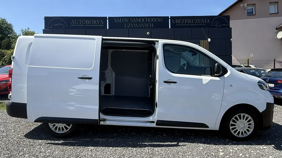 TOYOTA Proace -