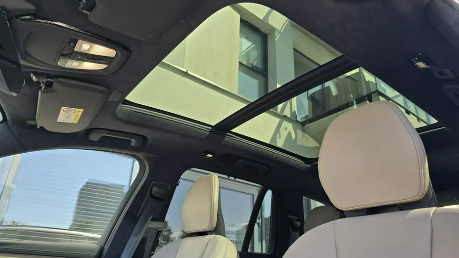 VOLVO XC90 -