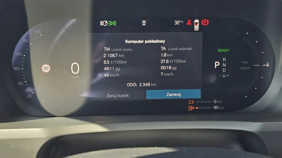 VOLVO XC90 -