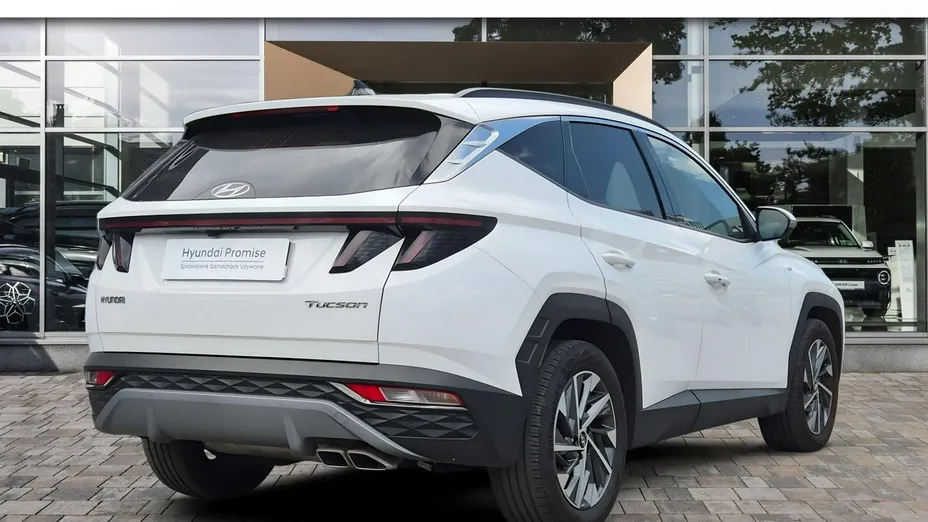 HYUNDAI Tucson -