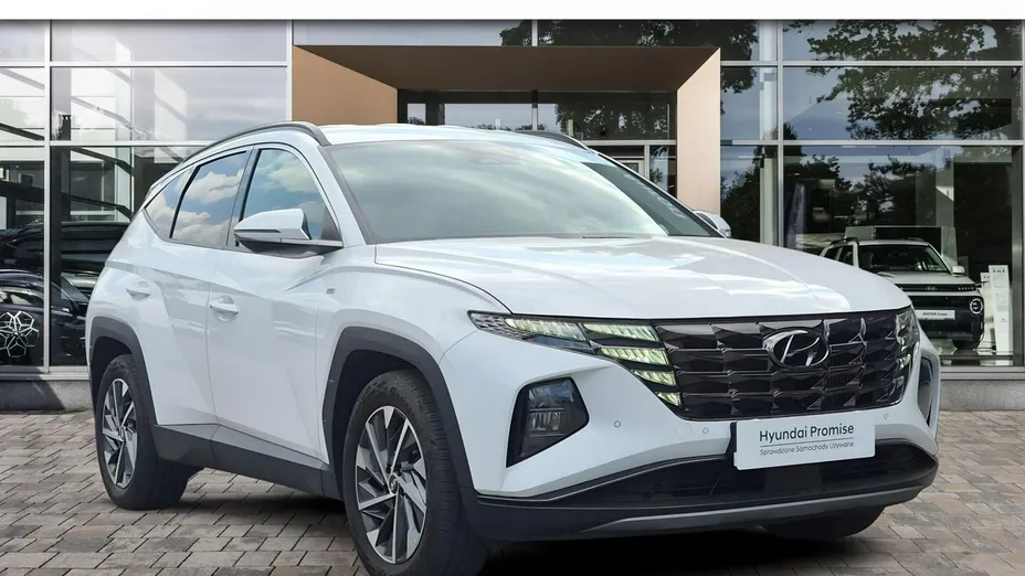 HYUNDAI Tucson -