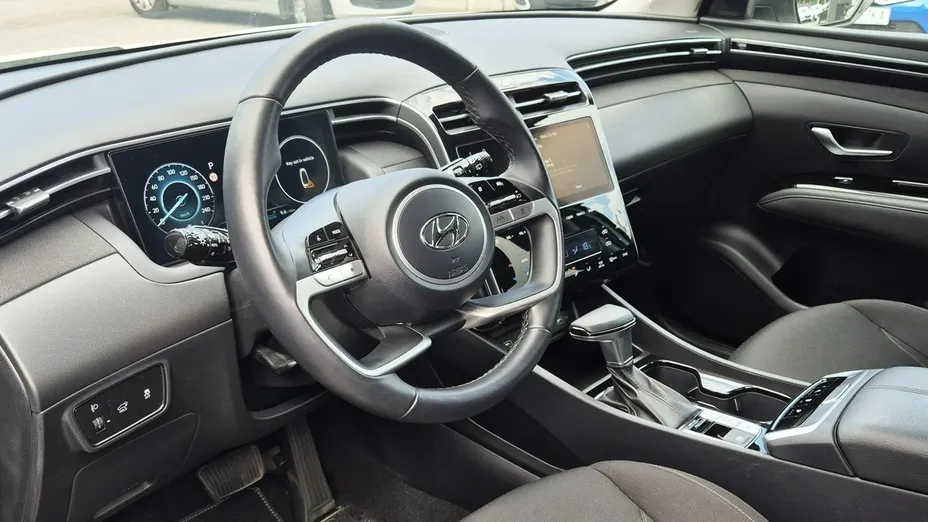 HYUNDAI Tucson -